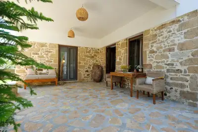 Image de Apartments Panethimos