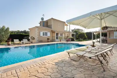 Image de Villa Erato with private swimming pool