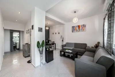 Ariadni Apartment Garden view