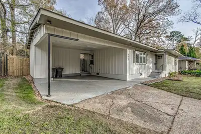 Image de Hidden gem in the heart of Jackson!