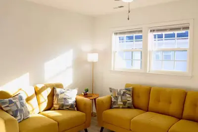 Image de Retro Unit I-95 Hospital -Jcc- Park w/Splash Pad-Work Truck Parking- Long Stays