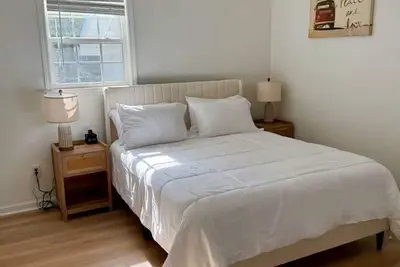 Image de Peace Unit I-95 Hospital -Jcc- Park w/Splash Pad-Work Truck Parking- Long Stays