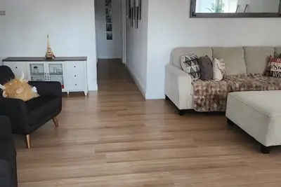 Image de 3-bedroom house in beautiful Bakersfield with Ac and comfort