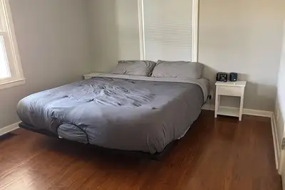 Image de Cozy 3-bedroom home, family friendly