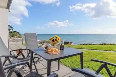 Image de 24 Mount Brioni, Nr Looe