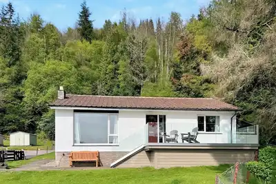 Image de 2 chambres à coucher à Kilmun