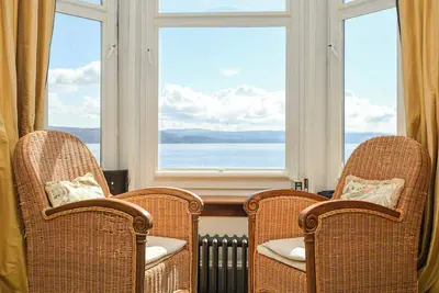 Image de 2 chambres à coucher à Dunoon