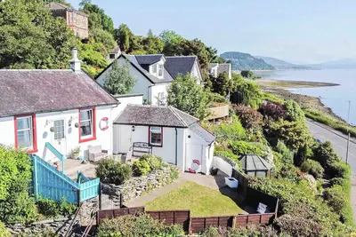 2 chambres à coucher à Innellan