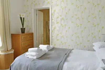 Image de 1 chambres à coucher à Torquay