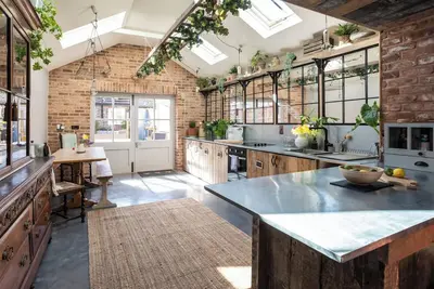 Image de 3 chambres à coucher à Nantwich