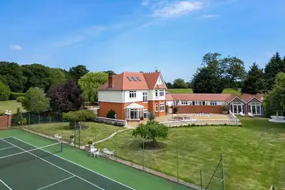 Image de 8 chambres à coucher à Maldon