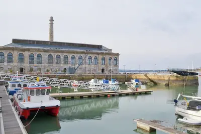 Image de 1 chambres à coucher à Plymouth