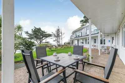 Image de 3 Mount Brioni - Ukc5339