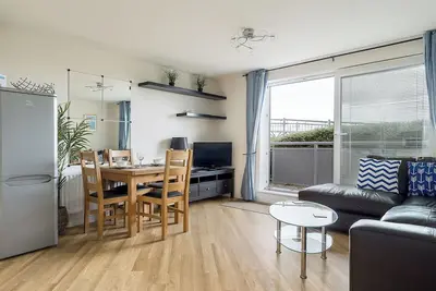 Image de 1 chambres à coucher à Poole