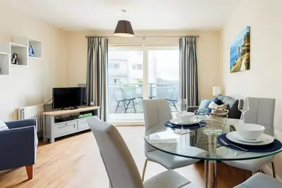 Image de 1 chambres à coucher à Poole