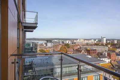 Image de 1 chambres à coucher à Poole