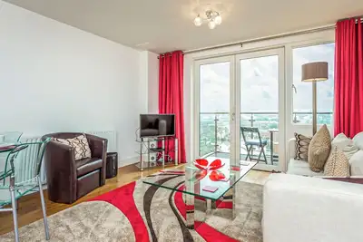 Image de 2 chambres à coucher à Poole