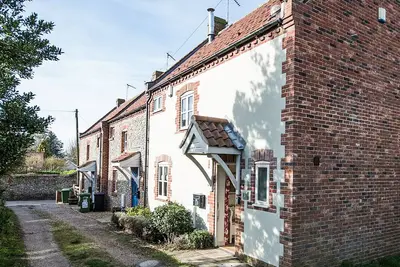 Image de 2 chambres à coucher à Blakeney