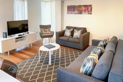 The Hawking - Ukc6398