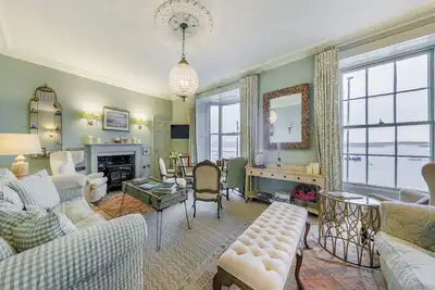 Image de 6 chambres à coucher à Aberdovey, near Machynllleth