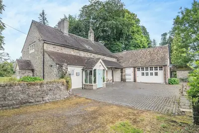 Image de 4 chambres à coucher à Knill, near Presteigne
