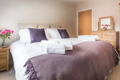 Image de 2 chambres à coucher à Bath