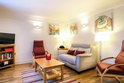 Image de 2 chambres à coucher à Bath