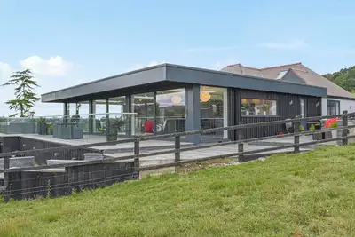 Image de 5 chambres à coucher à Rudyard Lake