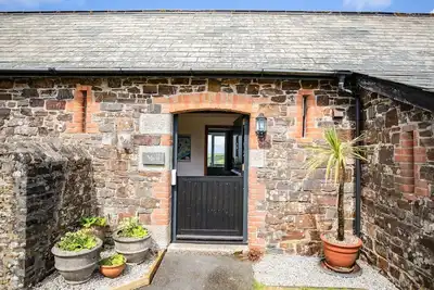 Image de 3 chambres à coucher à Crackington Haven