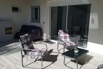 Image de Gîte « Villa athena » avec piscine partagée, terrasse privée et Wi-Fi