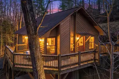 Image de Crooked Lane Cabin - Murphy