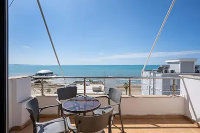 Image de Sea view-Sunny Apartment by Tok