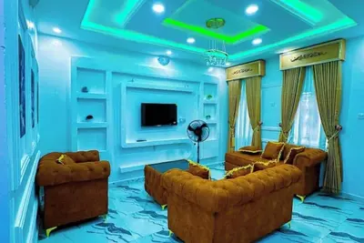 Image de A Classy Home – The Paletinos U5 | 4br Retreat with 24-Hr Ac & Solar Power