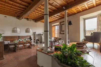 Image de Old Bridge large unique artful apartment/lift