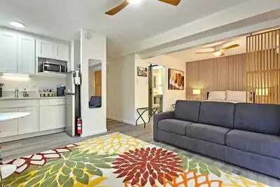 Image de Budget-Friendly Waikiki Studio in the Heart of It All 205