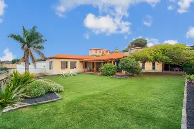 Image de Casa Punta del Viento en bord de mer avec vue océan, terrasse privée et Wi-Fi