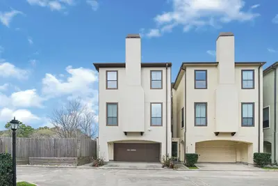 Image de Enjoyable 3-bedroom townhome near Nrs & Medical center is perfect for your stay.