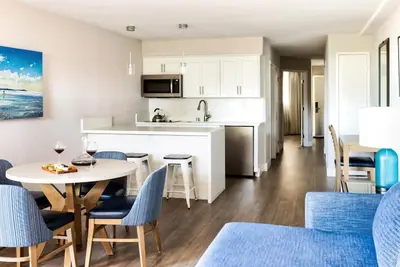 Image de Ocean View 1 Bdrm Suite  Share  Save