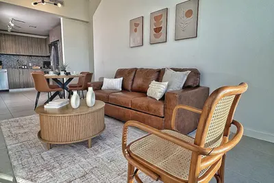 Image de Luxury 19th-Floor 1br Condo – Downtown Doral Park View