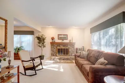 Image de Classic Home in Southwest Champaign