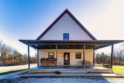 Image de Moose Cabin - Secluded 12 Acre Cabin w/ Fishing Pond near Lake Shelbyville