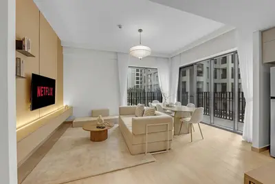 Image de Lagoon Living l Pool, Gym & Beach Steps Away