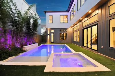 Image de Elegant Modern Home : Pool Oasis : Close to The Galleria