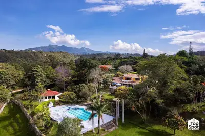 Image de TopSpot® de 800 m² - Piscina Privada/Billar/Micro