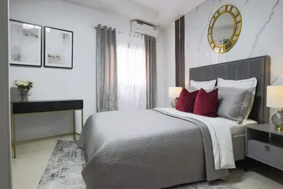 Image de Appartement d'1 chambre Luxueuse & 1 chambre africanisante