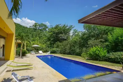 Image de Exclusivo TopSpot® en Entrepuentes Apulo!