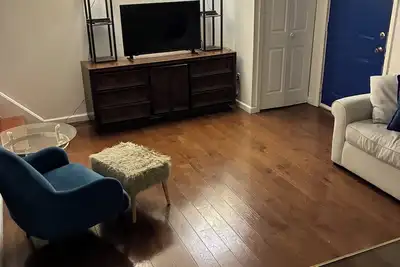 Image de River and Bridge Views Two Bedroom Townhouse