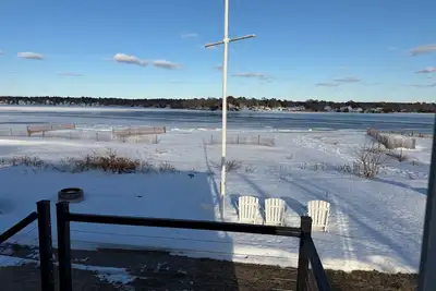 Image de Waterfront Rental! Direct Private Beach Access!