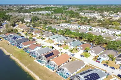 Image de 4 bedroom villa w/grill and pool! Only 30 minutes from Disney!