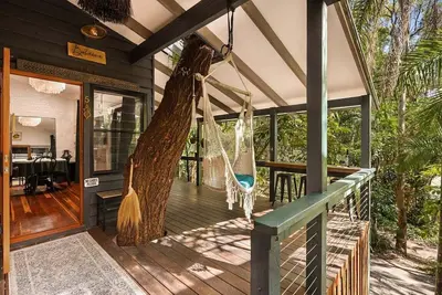 Image de Boheme Abode | Byron Bay Rainforest Treehouse near Tallow Beach
